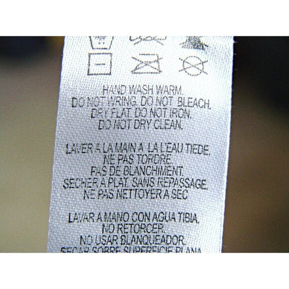 Nike Womens Black Knitted Sparkle Pom Pom Winter Soft Beanie Hat Size 7-16 - Picture 12 of 12